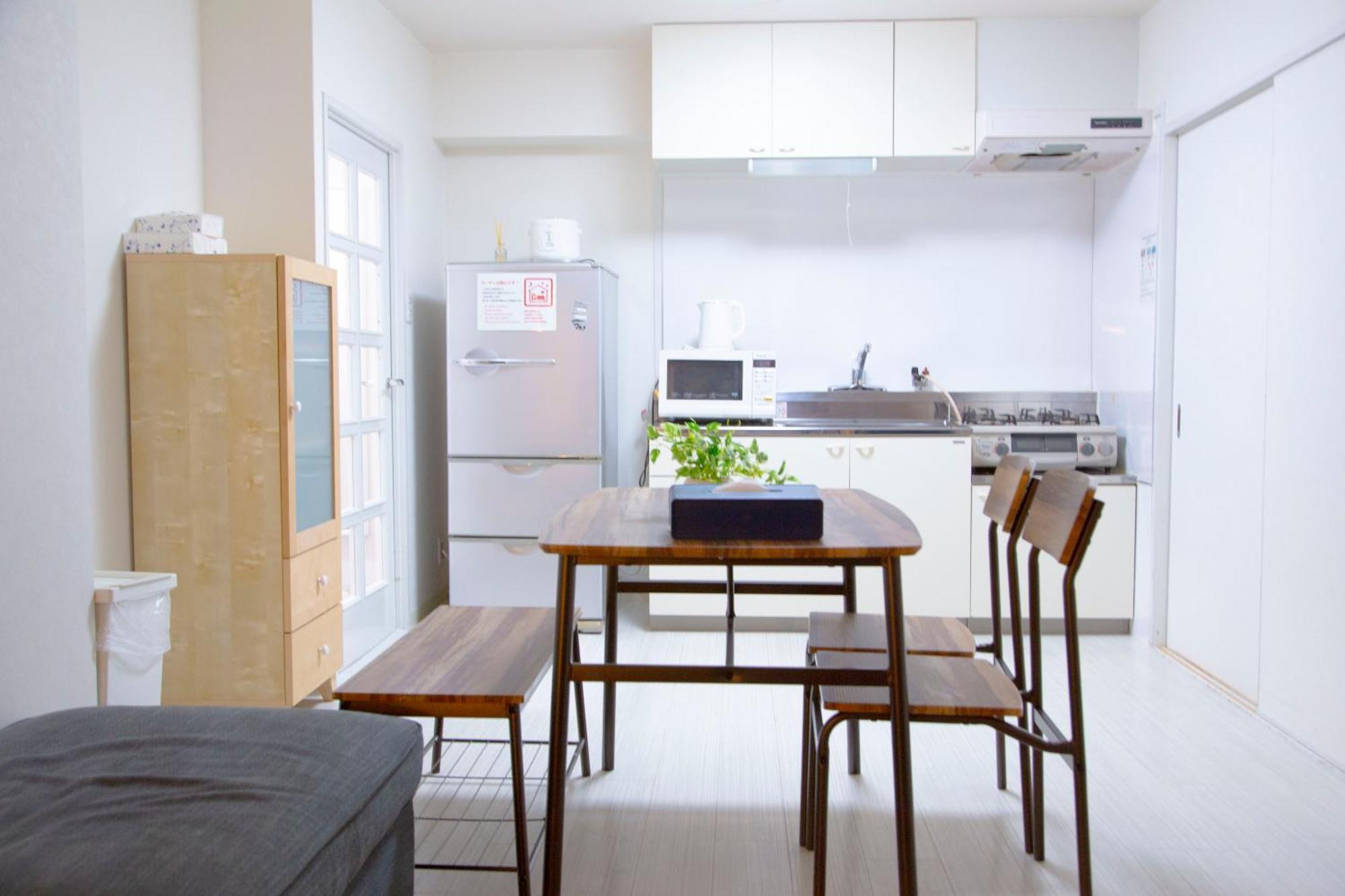 Lite House Shinsaibashi IV Hotell Osaka Exteriör bild