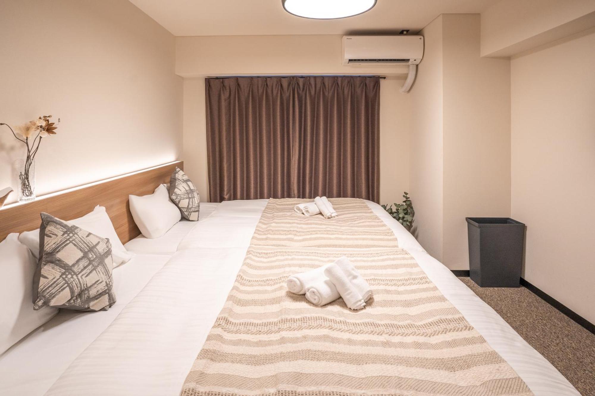 Lite House Shinsaibashi IV Hotell Osaka Exteriör bild