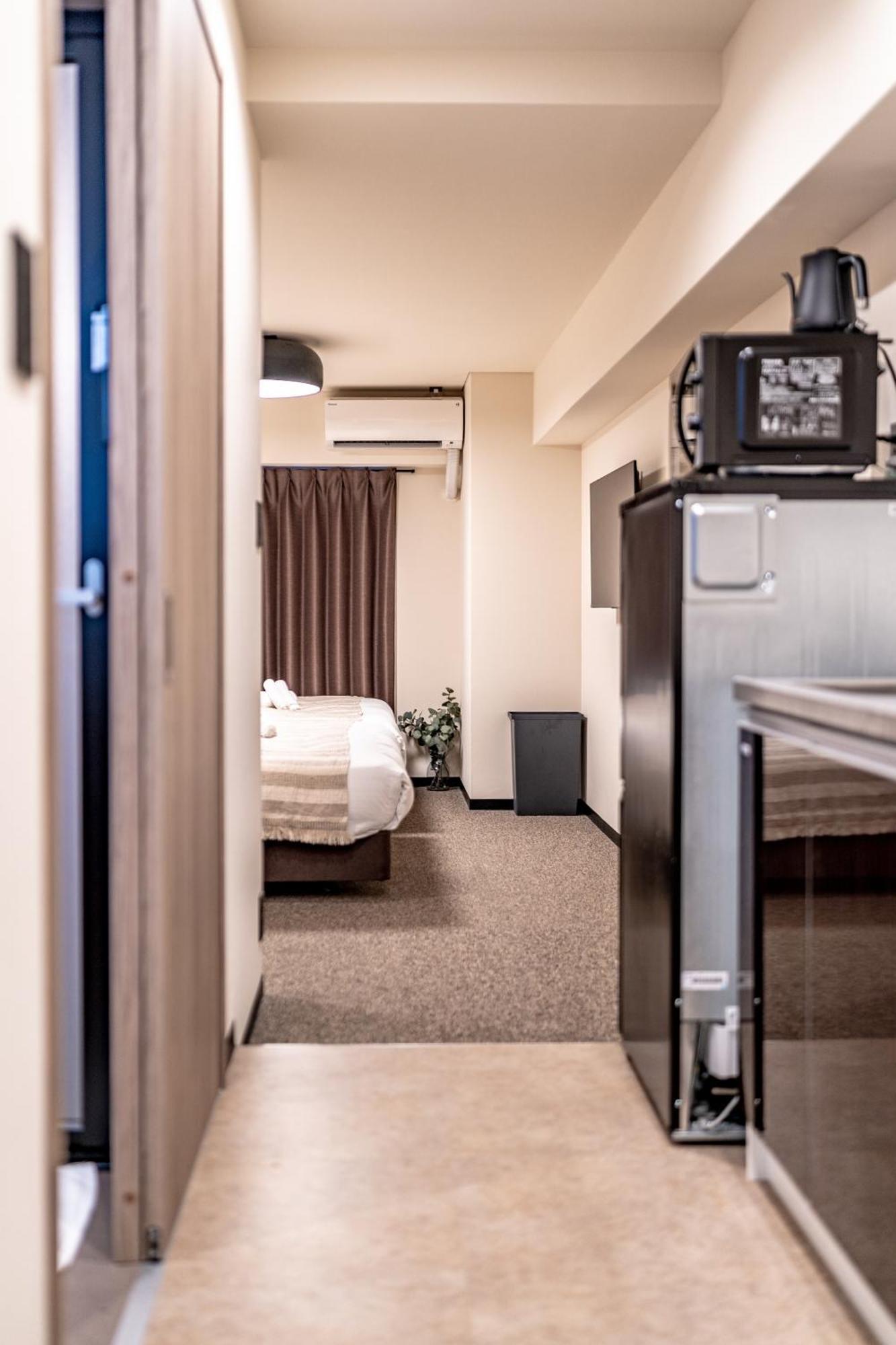 Lite House Shinsaibashi IV Hotell Osaka Exteriör bild